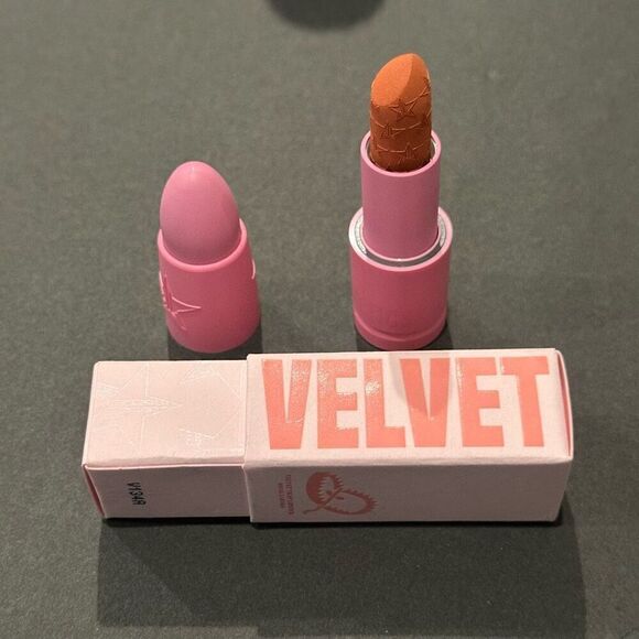 Jeffree Star *NEW* lipstick “WYOMING ICED TEA” Velvet Trap full size - Picture 6 of 11